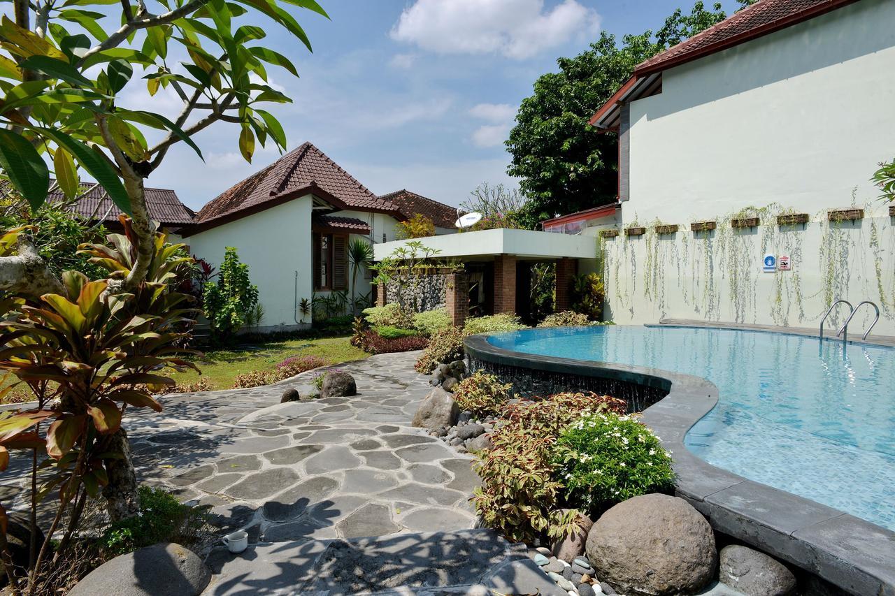 Zen Rooms Pakualaman Джокьякарта Экстерьер фото